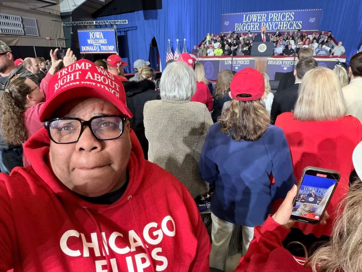 Chicago Flips Red at national political rally